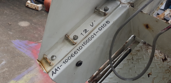 ฝาท้ายไฮดรอลิค 12 v รับน้ำหนักได้ 450 กิโล ฝาท้ายไฮดรอลิค 12 v รับน้ำหนักได้ 450 กิโล