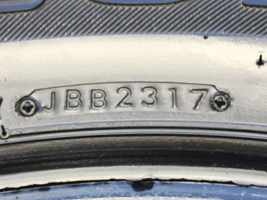 ยาง Bridgestone 265 65 17 ปี17 ดอกเต็ม ไม่มีปะ ใช้ยาว ราคาไม่แพง