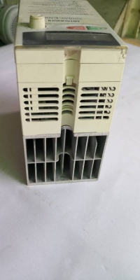 2,200 บ.ส่งถึงบ้านฟรี โทร 083-2000058 LINE ID: line832923 INVERTER ตัวปรับสปิดความเร็วรอบของมอเตอร์ 
