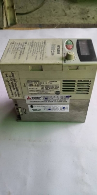 2,200 บ.ส่งถึงบ้านฟรี โทร 083-2000058 LINE ID: line832923 INVERTER ตัวปรับสปิดความเร็วรอบของมอเตอร์ 