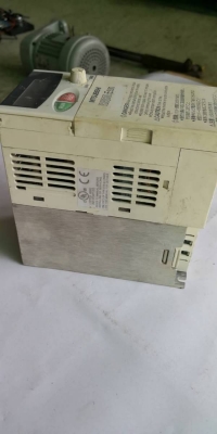 2,200 บ.ส่งถึงบ้านฟรี โทร 083-2000058 LINE ID: line832923 INVERTER ตัวปรับสปิดความเร็วรอบของมอเตอร์ 