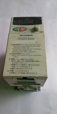 2,200 บ.ส่งถึงบ้านฟรี โทร 083-2000058 LINE ID: line832923 INVERTER ตัวปรับสปิดความเร็วรอบของมอเตอร์ 