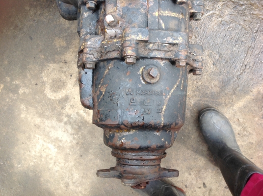 2 เพลา FUSO 2 เพลา FUSO