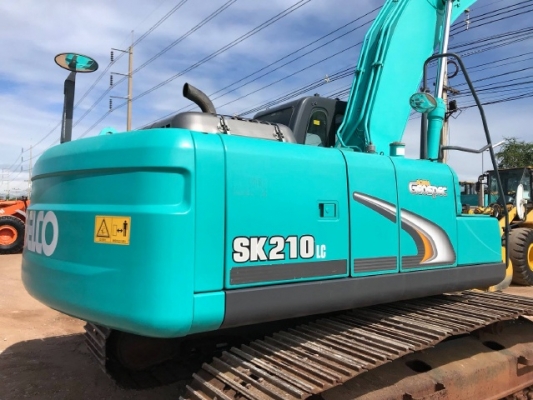 ขายรถขุด KOBELCO SK210LC MARK 8 ปี 2012 บูม 15 เมตร รถนอกนำเข้าเองจากญี่ปุ่น สภาพสวยพร้อมใช้ มีVDOการทำงานครับ