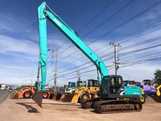 ขายรถขุด KOBELCO SK210LC MARK 8 ปี 2012 บูม 15 เมตร รถนอกนำเข้าเองจากญี่ปุ่น สภาพสวยพร้อมใช้ มีVDOการทำงานครับ