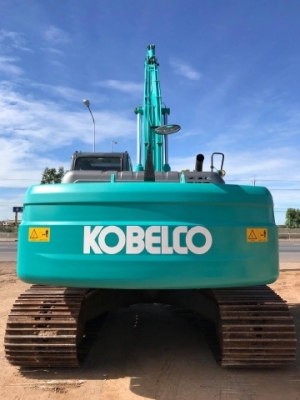 ขายรถขุด KOBELCO SK210LC MARK 8 ปี 2012 บูม 15 เมตร รถนอกนำเข้าเองจากญี่ปุ่น สภาพสวยพร้อมใช้ มีVDOการทำงานครับ