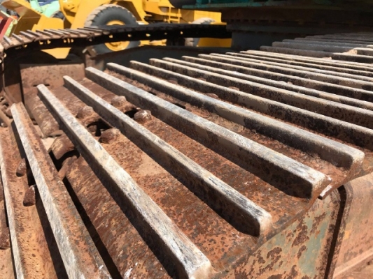 ขายรถขุด KOBELCO SK210LC MARK 8 ปี 2012 บูม 15 เมตร รถนอกนำเข้าเองจากญี่ปุ่น สภาพสวยพร้อมใช้ มีVDOการทำงานครับ