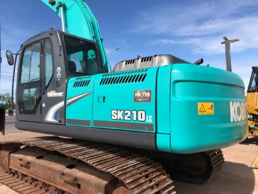 ขายรถขุด KOBELCO SK210LC MARK 8 ปี 2012 บูม 15 เมตร รถนอกนำเข้าเองจากญี่ปุ่น สภาพสวยพร้อมใช้ มีVDOการทำงานครับ