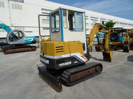 รถขุด YB201