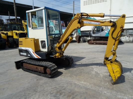 รถขุด YB201