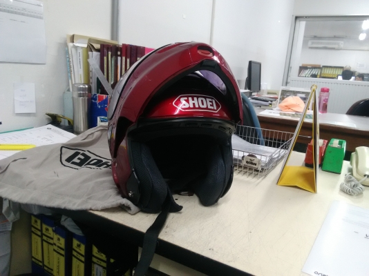 ขายหมวก SHOEI รุ่นเปิดคางหายากราคาเอื้มถึง