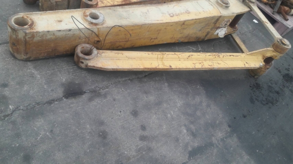 ขายตัวต่ออาร์มสำหรับรถขุดไซค์  100-120 สินค้าเก่านอกสภาพสวยเดิมๆ