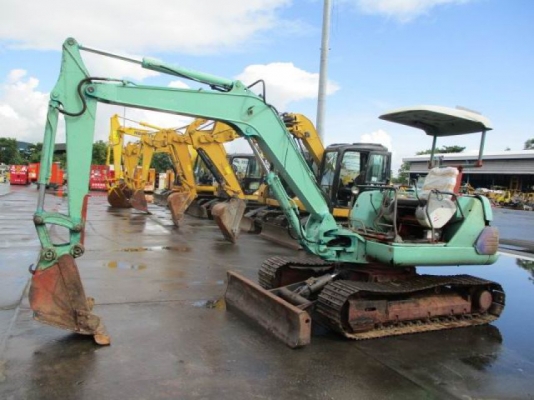 รถขุดKOMATSU PC45-1 ใบมีด/คอนโทรลน้ำมัน/ปั๊มนิ้ว /โซ่เหล็ก สินค้าเก่านอก