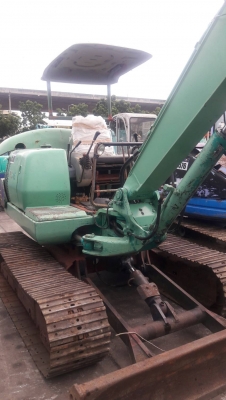 รถขุดKOMATSU PC45-1 ใบมีด/คอนโทรลน้ำมัน/ปั๊มนิ้ว /โซ่เหล็ก สินค้าเก่านอก