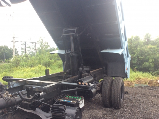 รถบรรทุกดั้ม ISUZU NPR 5 คิว 120 แรง