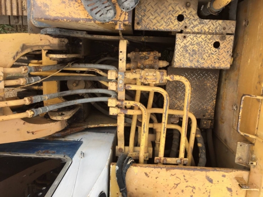 ขาย 335,000 KOMATSU pc 120-2 เครื่องดี ปั้มแรง เอวแน่น ช่วงล่างเต็ม รถพร้อมใช้ รถอยู่ สุพรรณบุรี 090-772-3710 090-772-3708