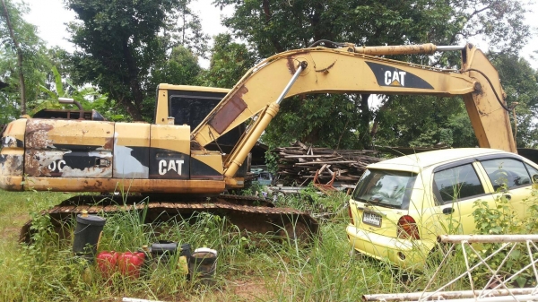 ขาย 555,000 CAT 320 V2 เล่มทะเบียน ไฟฟ้าตัด เครื่องดี ปั้มแรง เอวแน่น ช่วงล่างแน่น รถพร้อมใช้ รถอยู่ นครสวรรค์ 064-191-1112
