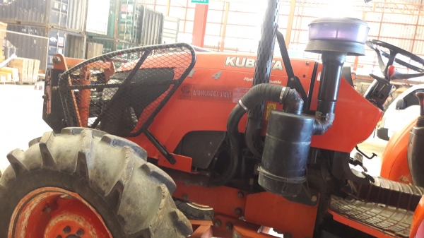 รถแทรกเตอร์มือสอง รถแทรกเตอร์มือสอง