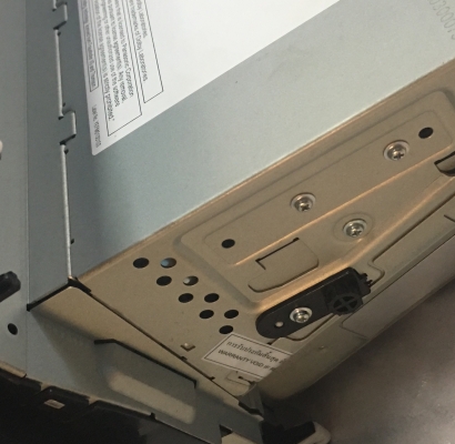 ของอีสุตัวไหม1.9แท้0สภาพไหม95\%ใช้ได้ปดติดีทุกอย่างสติกเกอรับปะกันอยู่ครบไม่ขาด