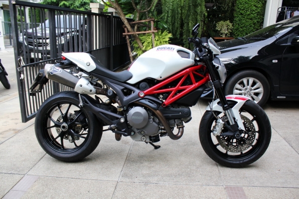 ฟรีดาวน์!!! DUCATI Monster796 S2R ปี2015 ABS รถสวยมาก