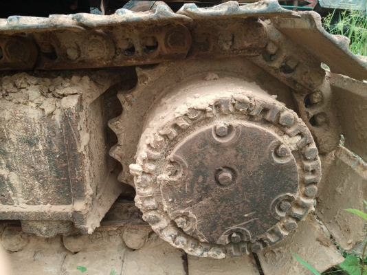 ขาย 275,000 HITACHI UH 04 เทียบเท่า 120 เครื่องดี ปั้มดี เอวดี ตัวเดินดี ช่วงล่างเต็ม รถพร้อมใช้ รถอยู่ สุรินทร์ 090-772-3710 090-772-3708