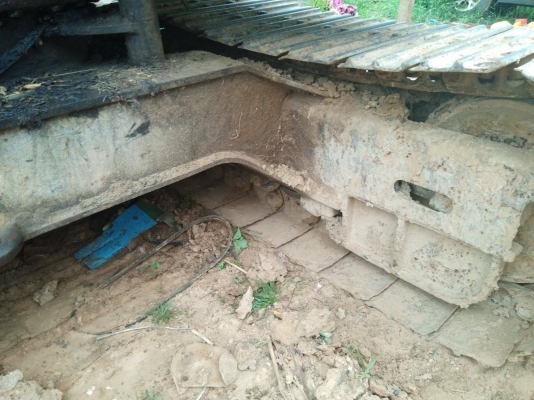 ขาย 275,000 HITACHI UH 04 เทียบเท่า 120 เครื่องดี ปั้มดี เอวดี ตัวเดินดี ช่วงล่างเต็ม รถพร้อมใช้ รถอยู่ สุรินทร์ 064-191-1112