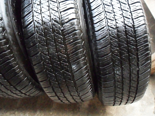 ยาง17 บริดสโตน 245-65-17 ลงพื้นปี17 ดอกหนา 8มิล คู่ละ2100 ยาง17 บริดสโตน 245-65-17 ลงพื้นปี17 ดอกหนา 8มิล คู่ละ2100