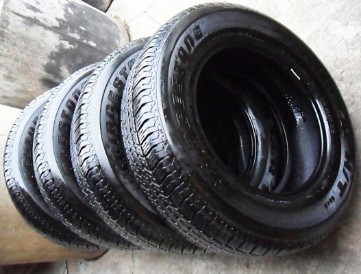 ยาง17 บริดสโตน 245-65-17 ลงพื้นปี17 ดอกหนา 8มิล คู่ละ2100 ยาง17 บริดสโตน 245-65-17 ลงพื้นปี17 ดอกหนา 8มิล คู่ละ2100