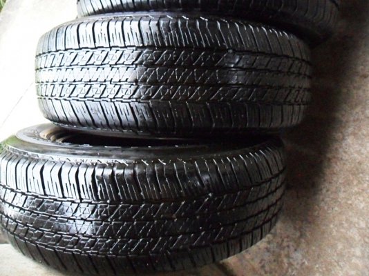 ยาง17 บริดสโตน 245-65-17 ลงพื้นปี17 ดอกหนา 8มิล คู่ละ2100 ยาง17 บริดสโตน 245-65-17 ลงพื้นปี17 ดอกหนา 8มิล คู่ละ2100