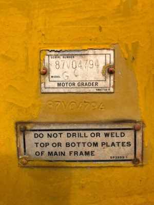 รถเกรด CAT 120G S/N 04794 รถเกรด CAT 120G S/N 04794