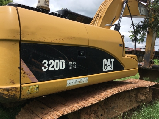 ขายด่วน CAT320D GC สภาพสวยพร้อมใช้งาน 6xxxกว่าชั่วโมง รถสวยพร้อมลุยงาน เอกสารเล่มทะเบียน สนใจสอบถาม 093 0764943  คุณ ตั้ม