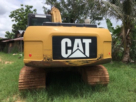 ขายด่วน CAT320D GC สภาพสวยพร้อมใช้งาน 6xxxกว่าชั่วโมง รถสวยพร้อมลุยงาน เอกสารเล่มทะเบียน สนใจสอบถาม 093 0764943  คุณ ตั้ม