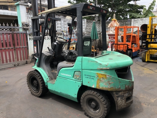 ขายรถโฟล์คลิฟท์ MITSUBISHI รุ่น FD30-ND ดีเซล  เกียร์ธรรมดา เสา 5 เมตร สภาพดีพร้อมใช้งาน