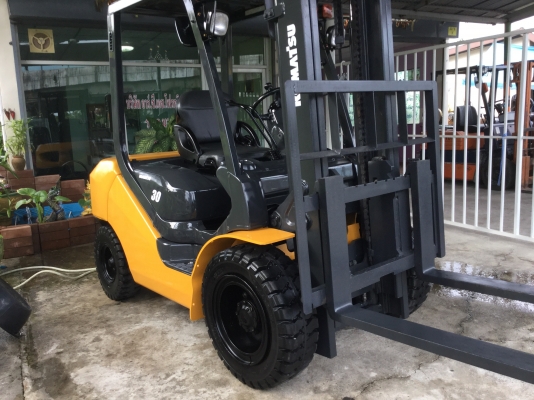 อาร์ ซี เอช โฟรคลิฟท์  ขาย โคมะสุ ขีด 17 ดีเซล 3 ตัน