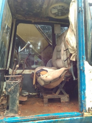 KOMATSU PC 200-3