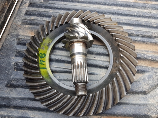 เฟืองท้ายfbr 8:41บาง