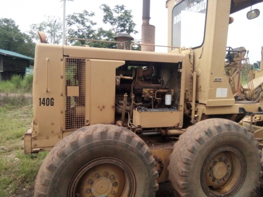 รถเกรด CAT 140 G72V07354 เล่มทะเบียนราคา 2,000,000