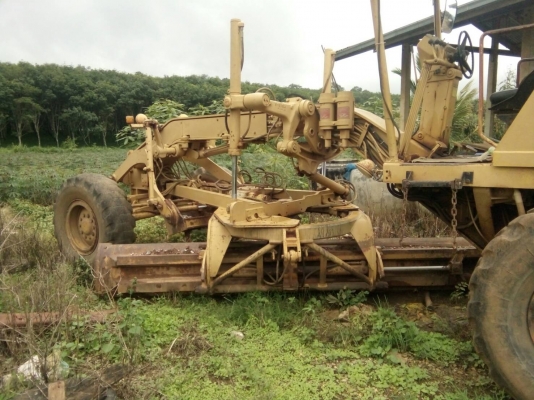 รถเกรด CAT 140 G72V07354 เล่มทะเบียนราคา 2,000,000