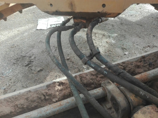 รถเกรด CAT 140 G 72 V0744 เล่มทะเบียนราคา 2,000,000