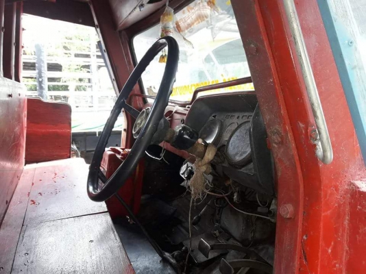 รับแลกเปลี่ยนเทิร์นและขายเทลลอร์ 10 ล้อหน้ายาว 1 เพลา เครื่อง EH700 เอกสารชุดโอนพร้อม