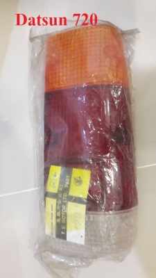 ขายไฟเลี้ยว ไฟมุม ไฟหรี่ อีกชุด