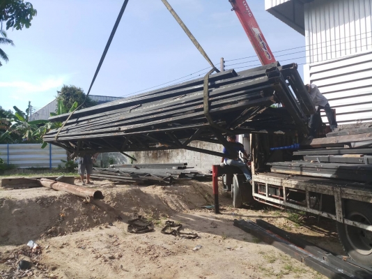 โครงบน  ซีกล่องหน้าแปดนิ้วทั้งหมดโลละ15 บาท มี13,600กิโล