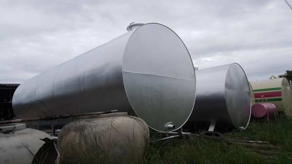 ถังเหล็กหนา 33000 ลิตรฝาปิดด้านข้างหนา 8 มิล ถังเหล็กหนา 33000 ลิตรฝาปิดด้านข้างหนา 8 มิล