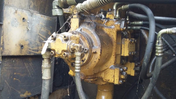 ขายรถแม็กโค CAT 320V1 เอกสารเล่มทะเบียน ขายรถแม็กโค CAT 320V1 เอกสารเล่มทะเบียน