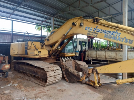 KOMUTSU  PC200-6  เครื่องคัมมิน
