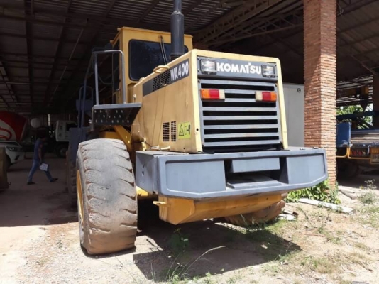 รถตักล้อยาง KOMATSU WA400-1 เอกสารเล่มทะเบียน สภาพดีมากพร้อมใช้งาน(มือ2ใช้งานแล้วในไทย) รถตักล้อยาง KOMATSU WA400-1 เอกสารเล่มทะเบียน สภาพดีมากพร้อมใช้งาน(มือ2ใช้งานแล้วในไทย)