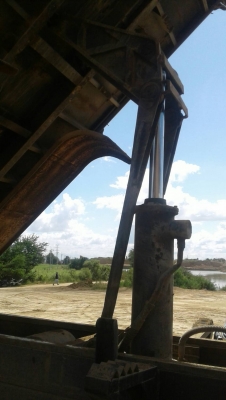 รถสิบล้อฮีโน่227