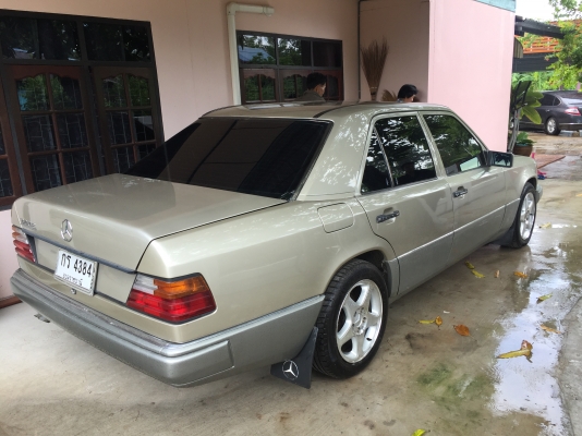 ขายด่วน รถเบนส์ รุ่น 300E ปี 1991 รถสวยพร้อมใช้ เล่มทะเบียนพร้อมโอน