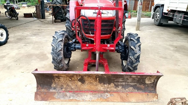 ยันมาร์ 49 แรง รถเดิมๆทั้งคัน สวยๆ เครื้อง เกียร์ ดีมากๆ ยันมาร์ 49 แรง รถเดิมๆทั้งคัน สวยๆ เครื้อง เกียร์ ดีมากๆ