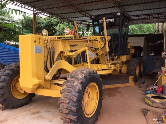 ขาย รถเกรด KOMUTSU GD661A เลขไมค์ 5000 ช.ม รถใหม่ออกห้าง รถใช้งานน้อย ขาย รถเกรด KOMUTSU GD661A เลขไมค์ 5000 ช.ม รถใหม่ออกห้าง รถใช้งานน้อย